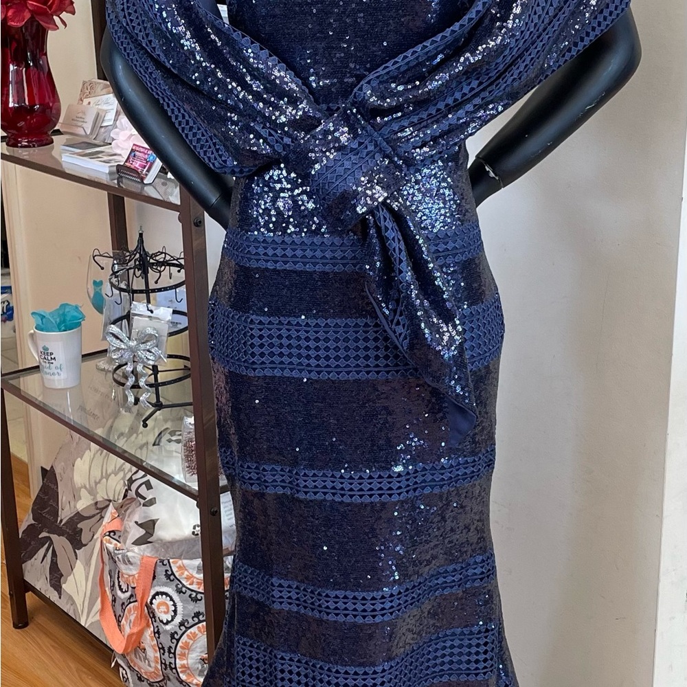 Jovani navy sequin gown size 14 nwt strapless with matching shawl - Picture 4 of 5